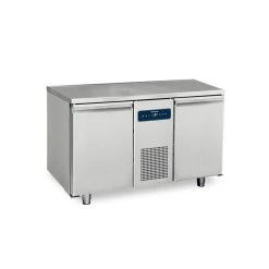 VIRTUS GROUP Table Réfrigérée Avec 2 Portes GN 1/1, -2°/+8°C- Virtus - R290 - ...